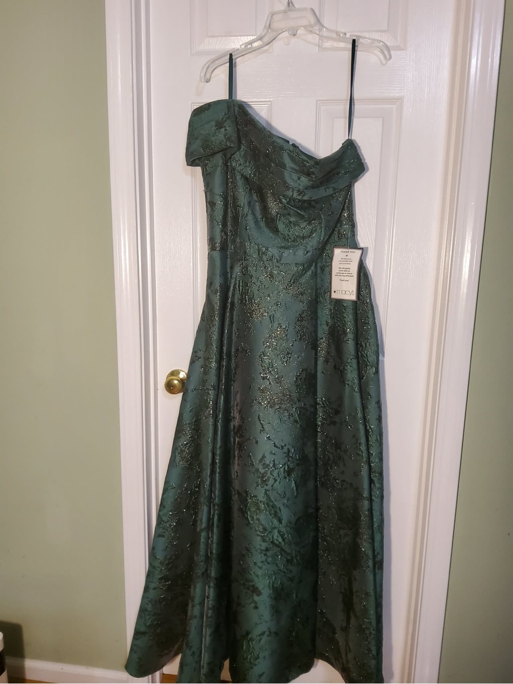 Xscape One-Shoulder Emerald Green Metallic Gown